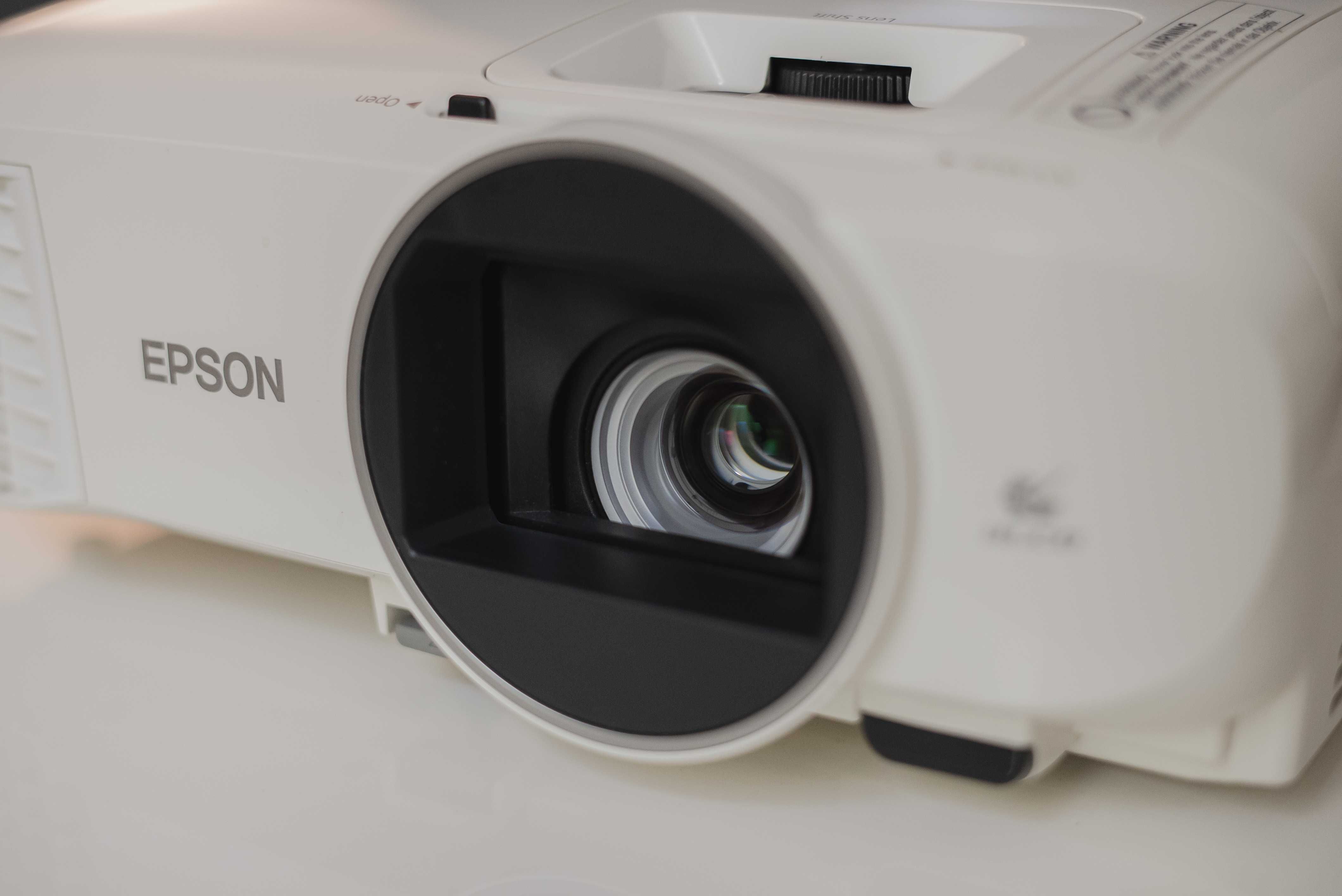 Projektor Epson EH-TW5600 - Jak nowy! Super stan ! Full HD 1080P