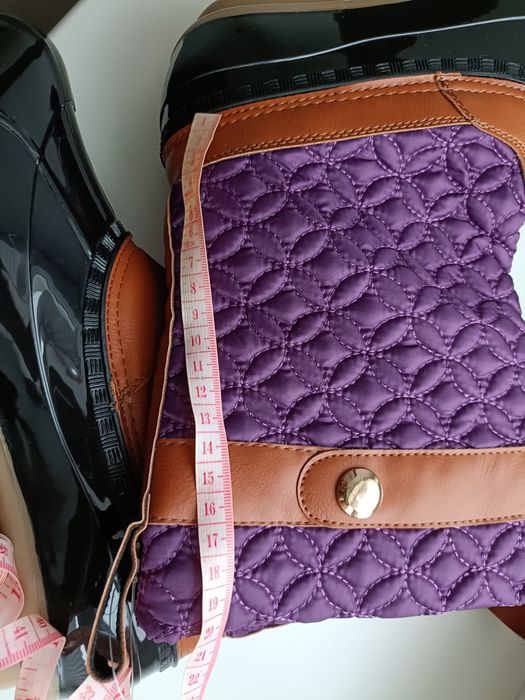 Гумові жіночі чобітки утеплені