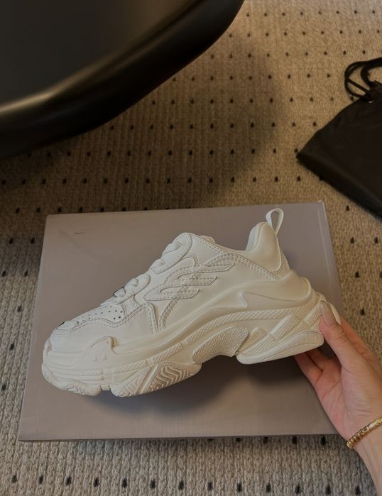 Balenciaga 25ss "dad shoes"