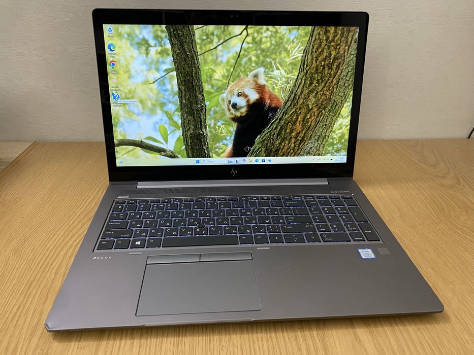 HP zBook 15u G5 i5-8250U/16/256 Сенсорний Radeon Pro 2Gb