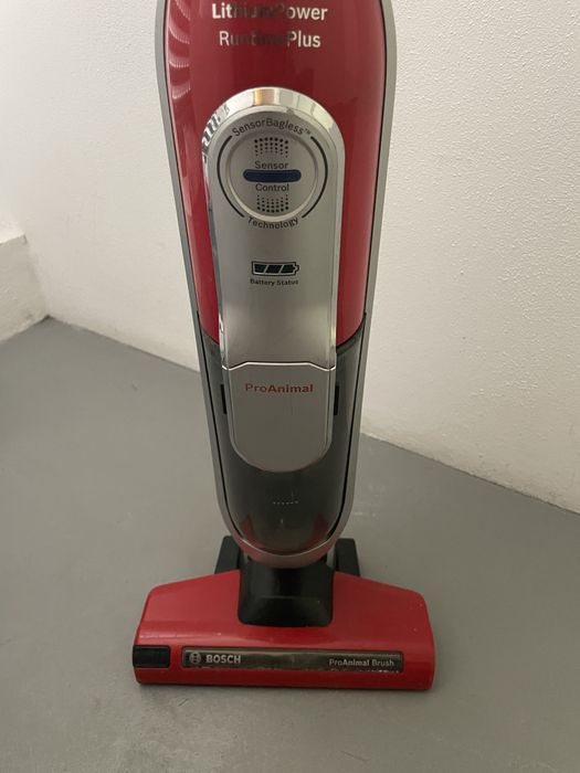 Aspirador recarregável vertical Bosch Proanimal 25v
