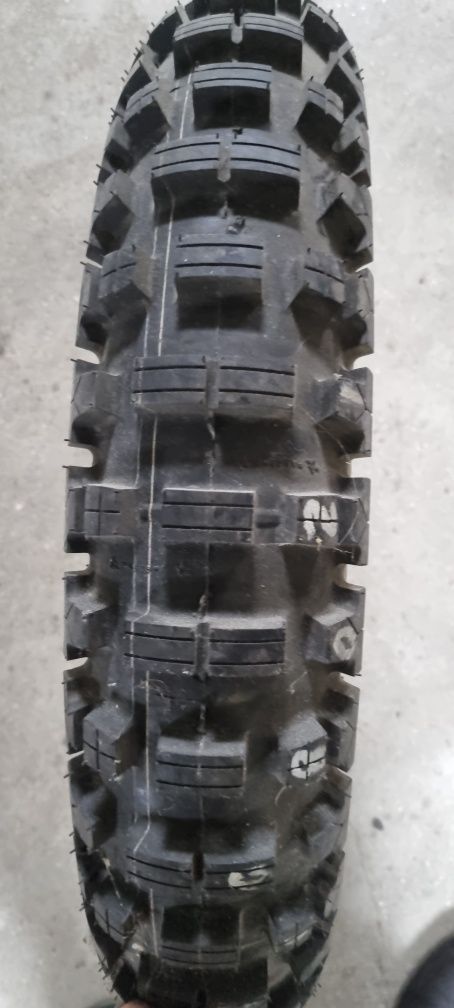 Pneu Michelin enduro 120/ 80 19