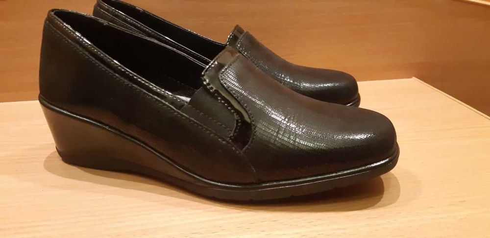 Туфлі італійські Comodia Vera Pelle 38