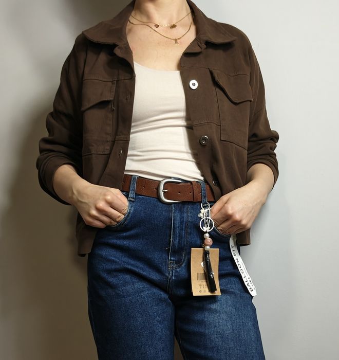 Piękna kurtka jeansowa, katanka brąz