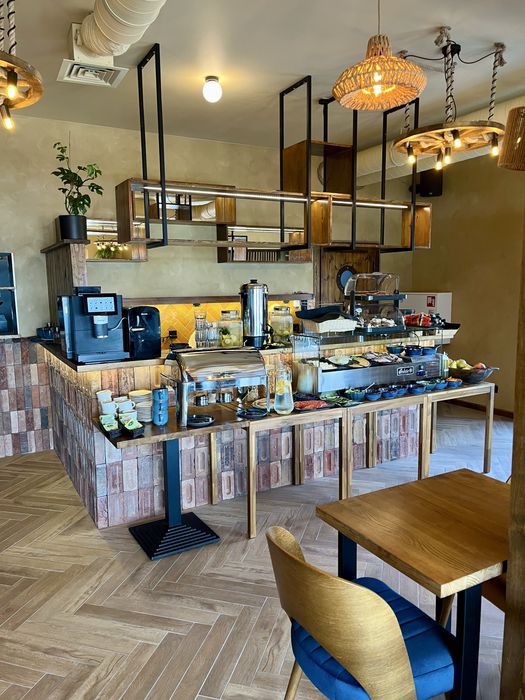 Żubr apartamenty & Restauracja |jacuzzi, paintball, sauna|