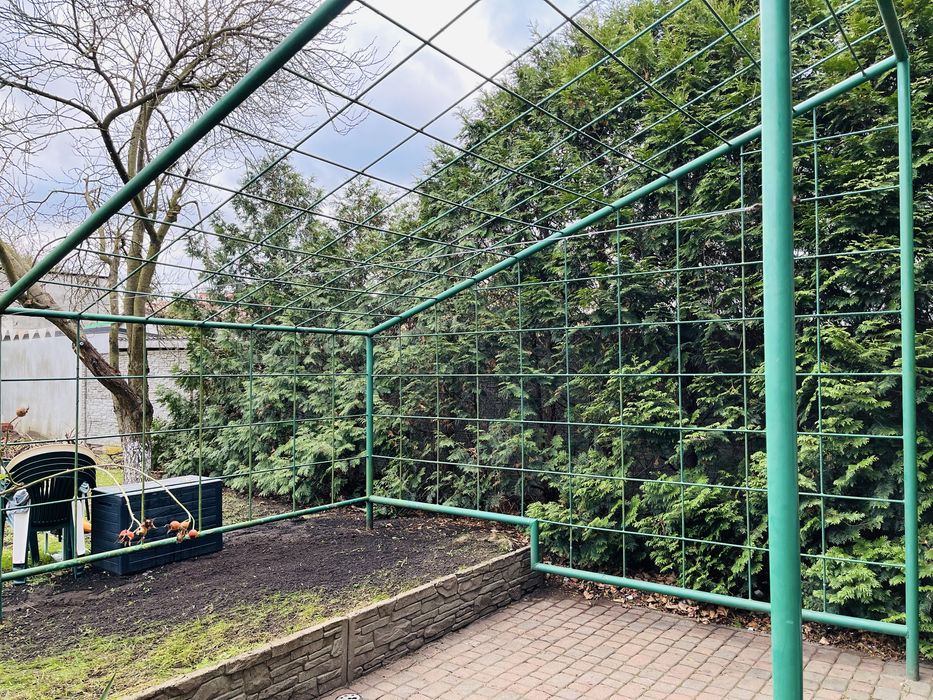 Pergola ogrodowa podpora na winogrono kwiaty altanka