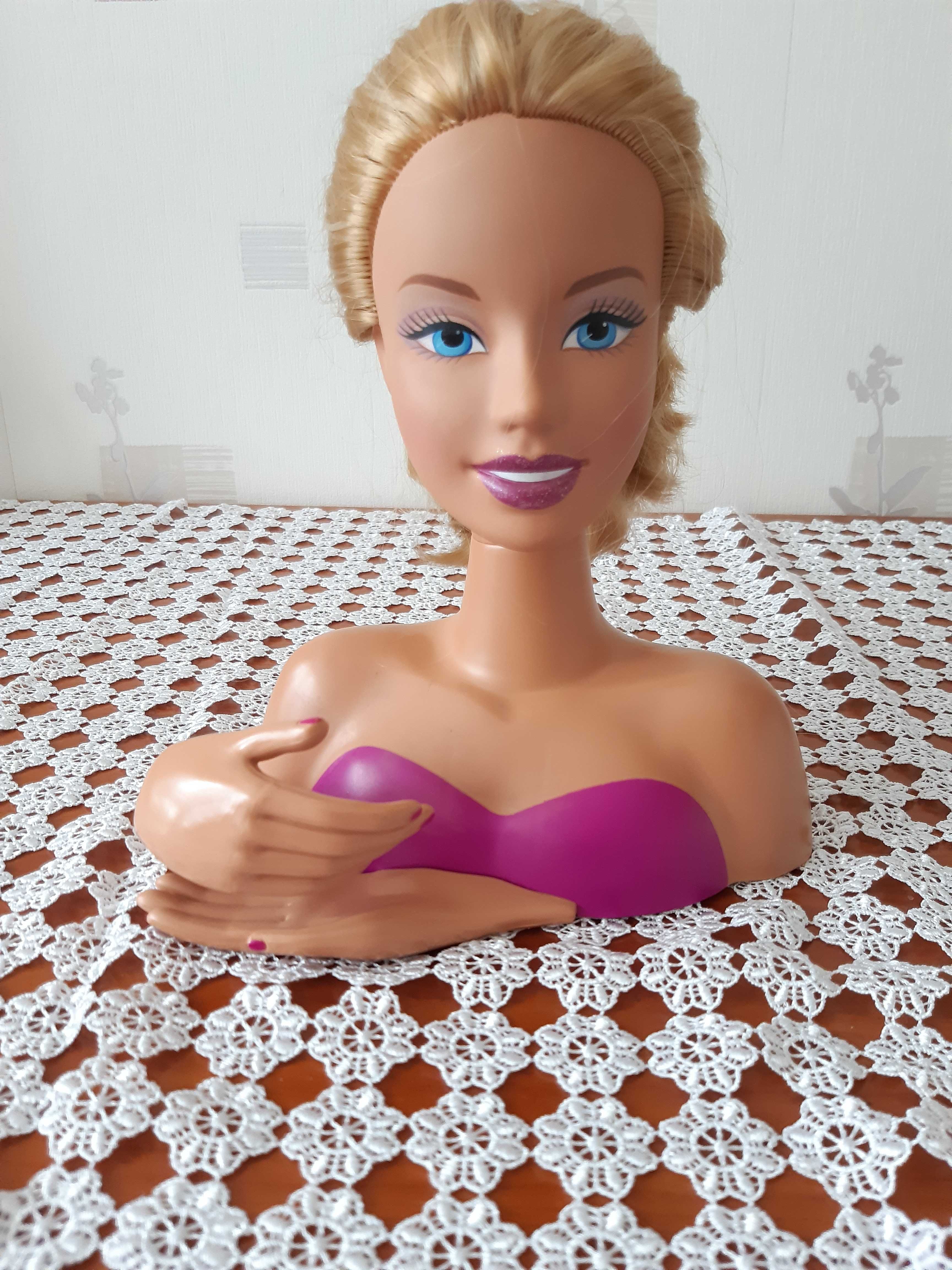 Barbie głowa do czesania - stylizacja fryzury.