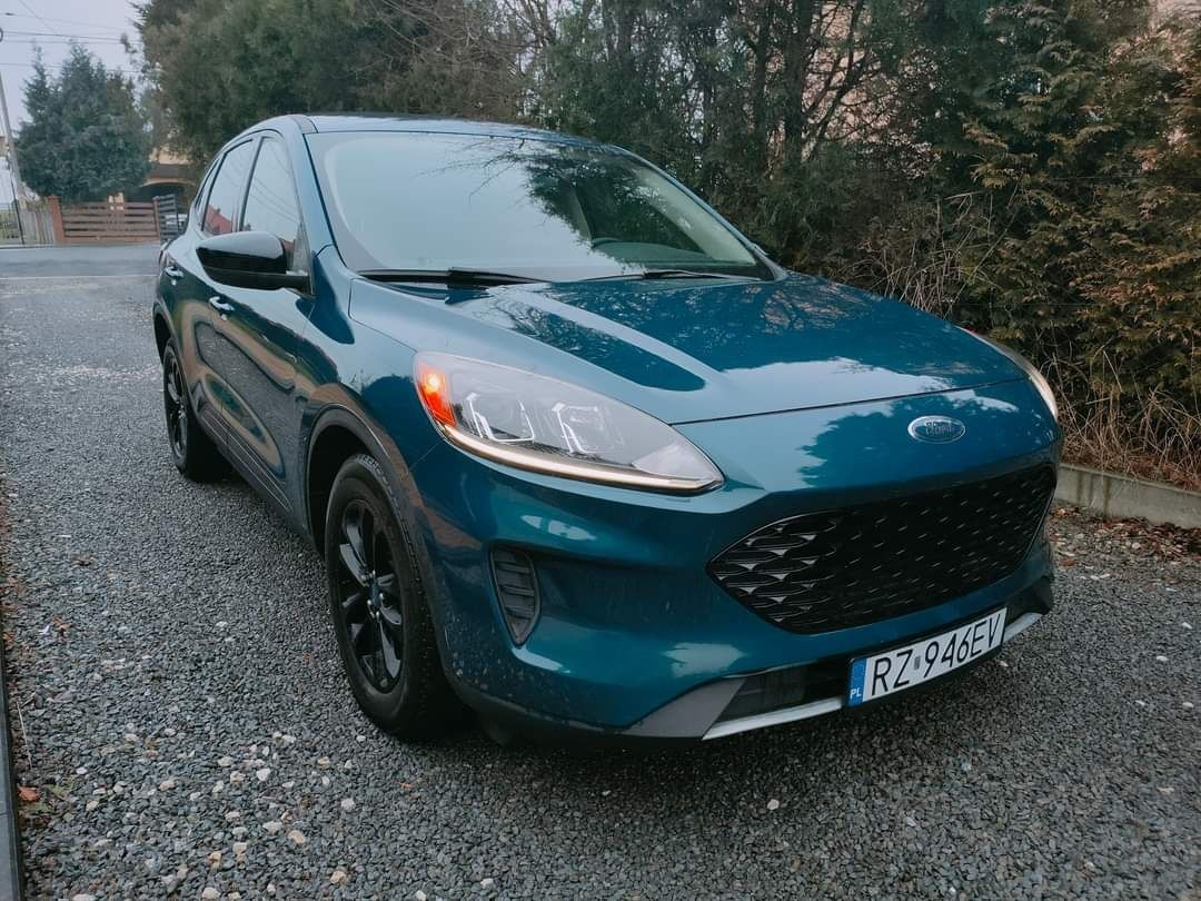 Ford Escape 2.5 200KM HYBRID SE SPORT 2020 .