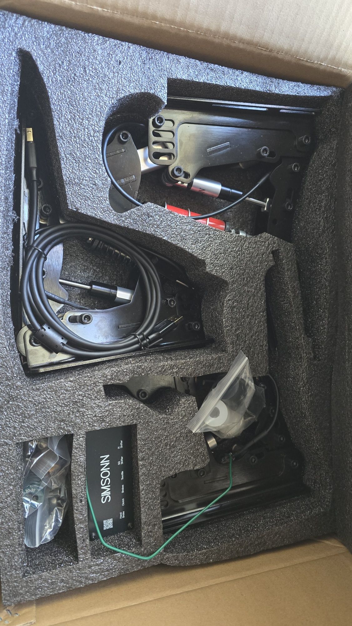 SIMSONN PRO Sim Racing Pedais Sensor de Pressão | Hidráulicos (Preto)