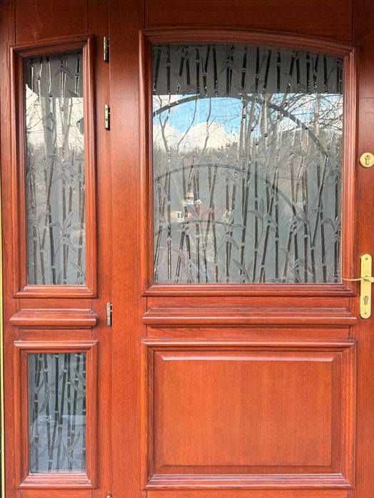 Drzwi wejściowe drewniane