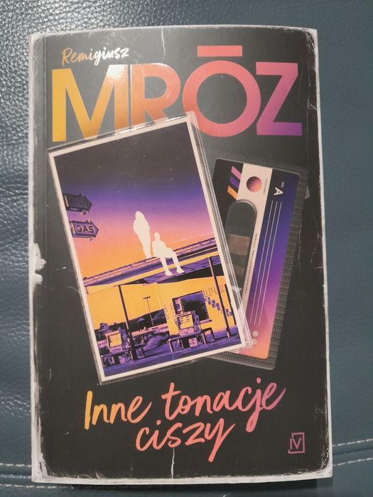Inne tonacje ciszy. Remigiusz Mróz