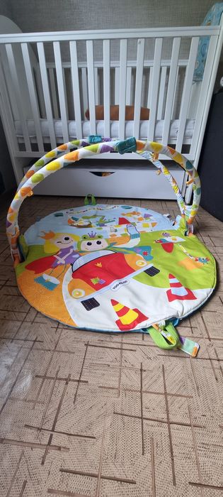 Детский развивающий коврик