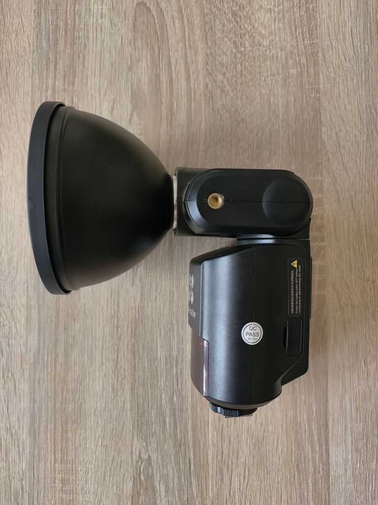 Lampa reporterska Quadralite Reporter 360 TTL Canon