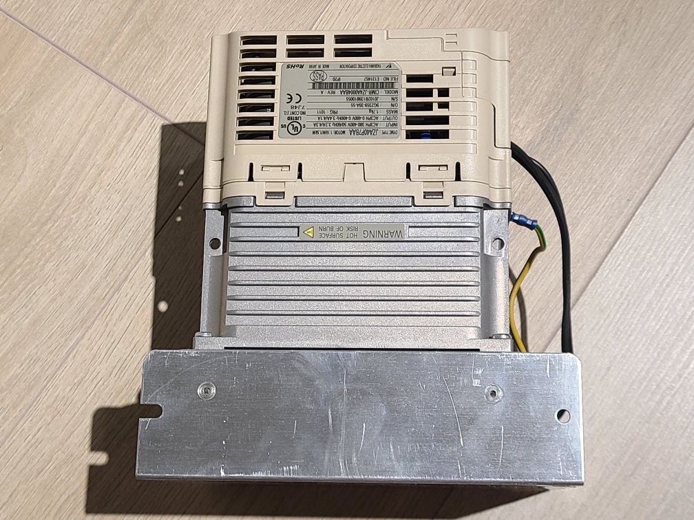 Omron J1000 1.1/1.5kW Частотний перетворювач
В комплекті з мережевим ф