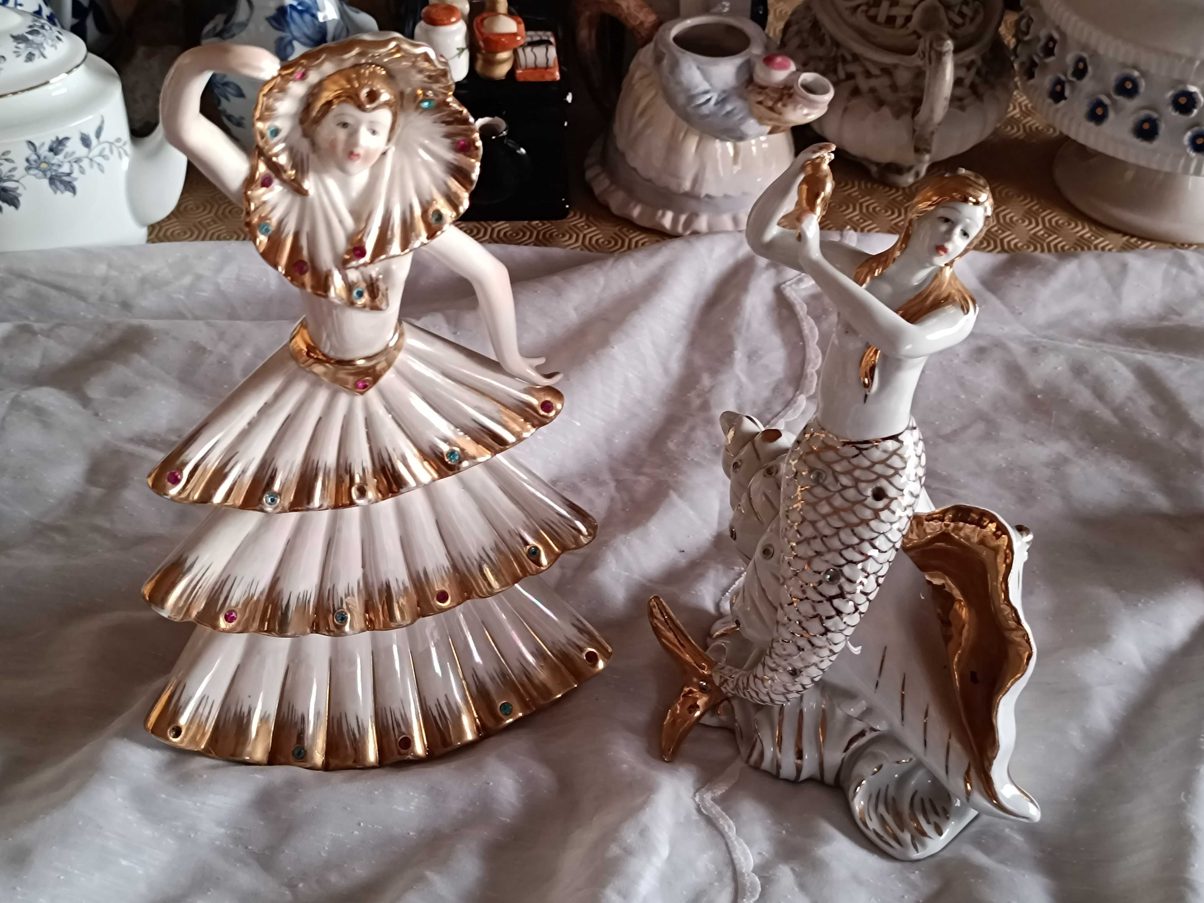 2 Estatuetas femininas vintage lindíssimas