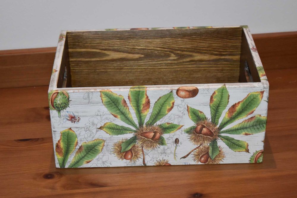 skrzyneczka na przyprawy apteczkę rękodzieło