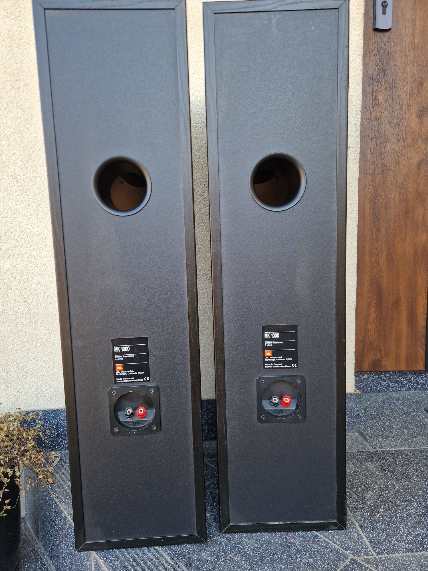 Kolumny podłogowe jbl mk 1000