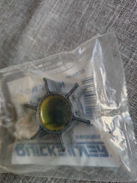 Wirnik pompy wody Mercury 25-30 KM oryginał