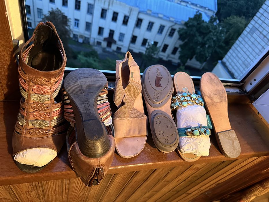 Остатки женской обуви новые и ношение по пару раз