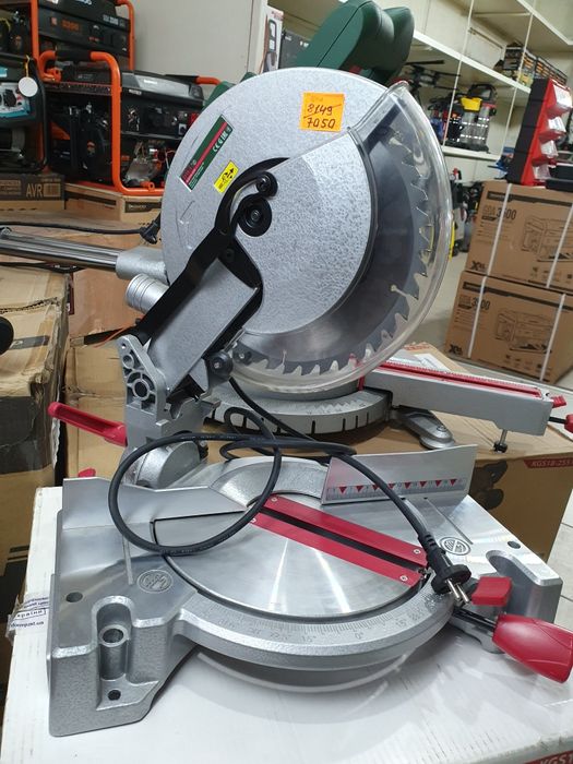 Пила торцевая DWT KGS16-255. Пила торцева.Торцовочная пила.ая