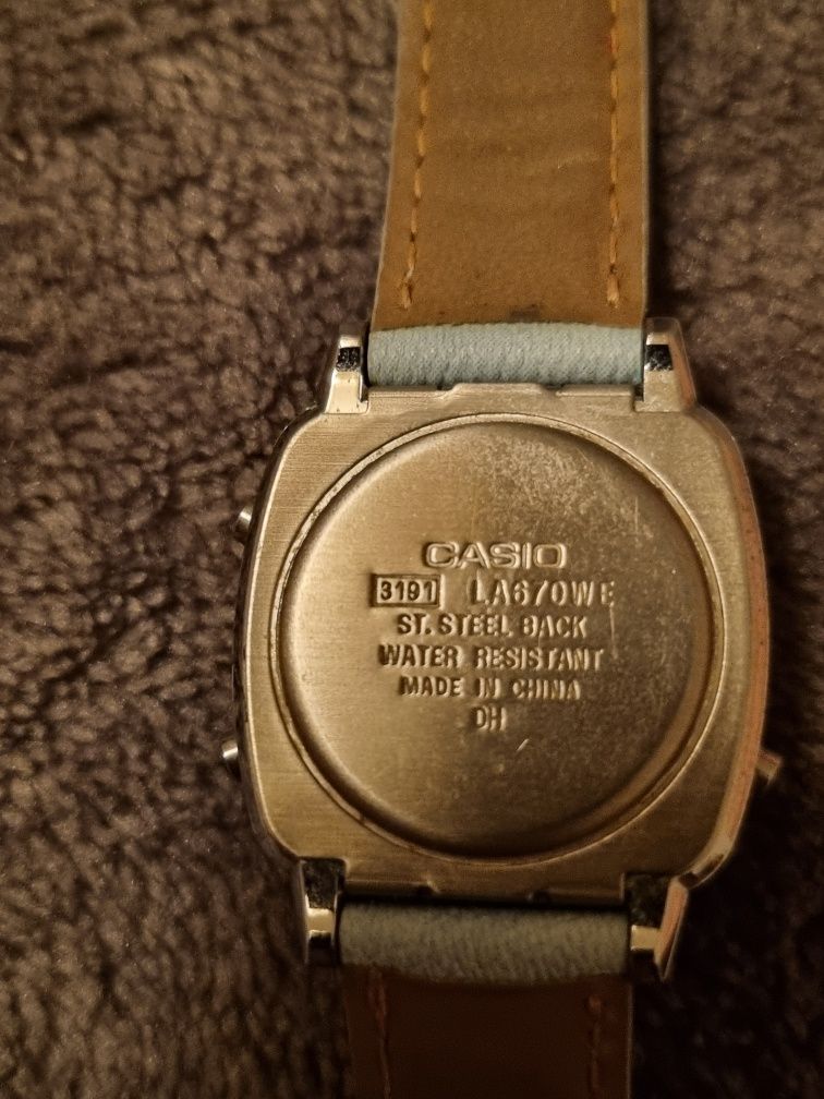 Relógio casio azul