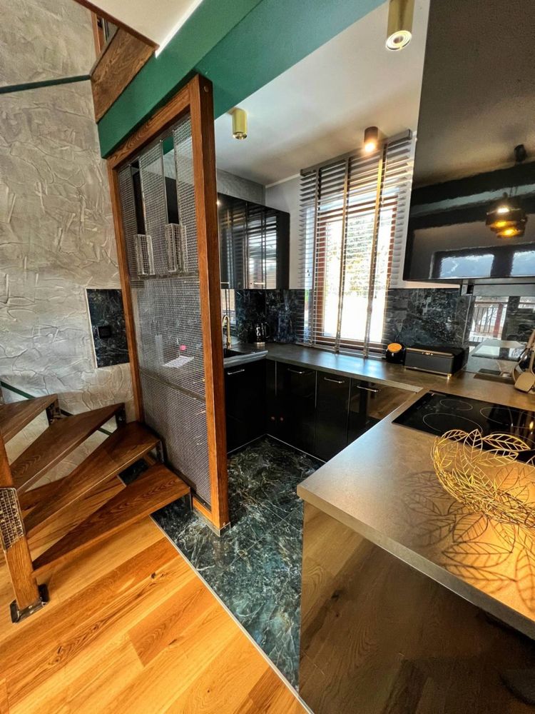 Apartament dwupoziomowy panoramiczny widok na Góry Jacuzzi Sauna Basen