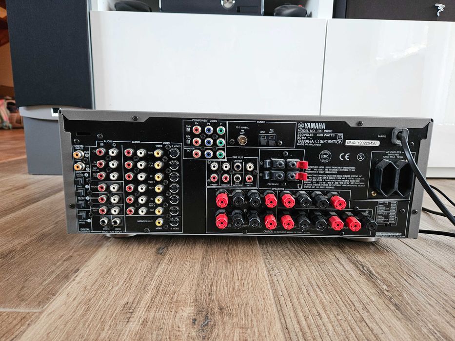 OKAZJA Wzmacniacz Amplituner Yamaha rx v 650 uszk