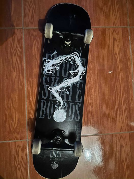 Skate Enuff Skateboards – Completo