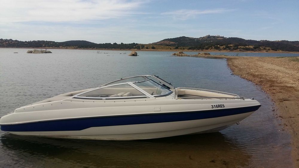 Barco Caravelle 175