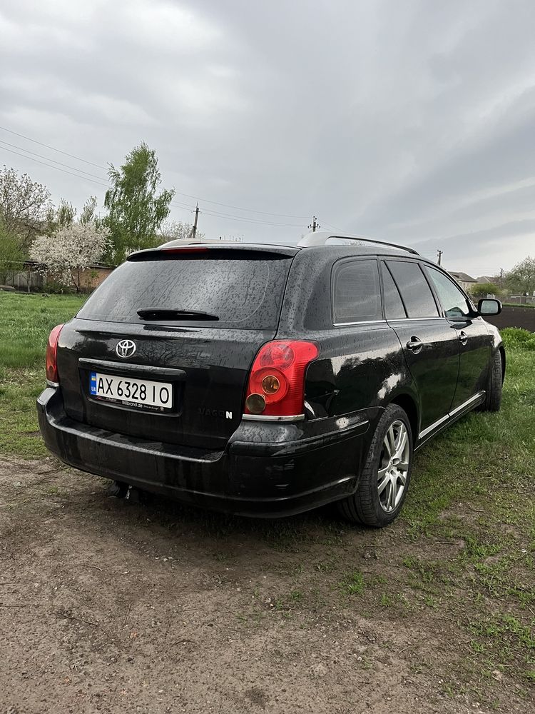 Toyota avensis t25 универсал