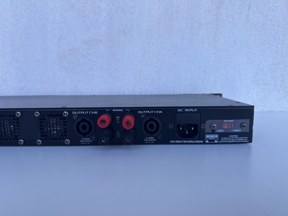 Wzmacniacz STX PA‑1000.D 2×500 W/4Ω – sprawny, wysyłka