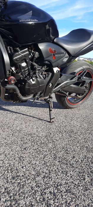 Vendo Honda Hornet ano 2010