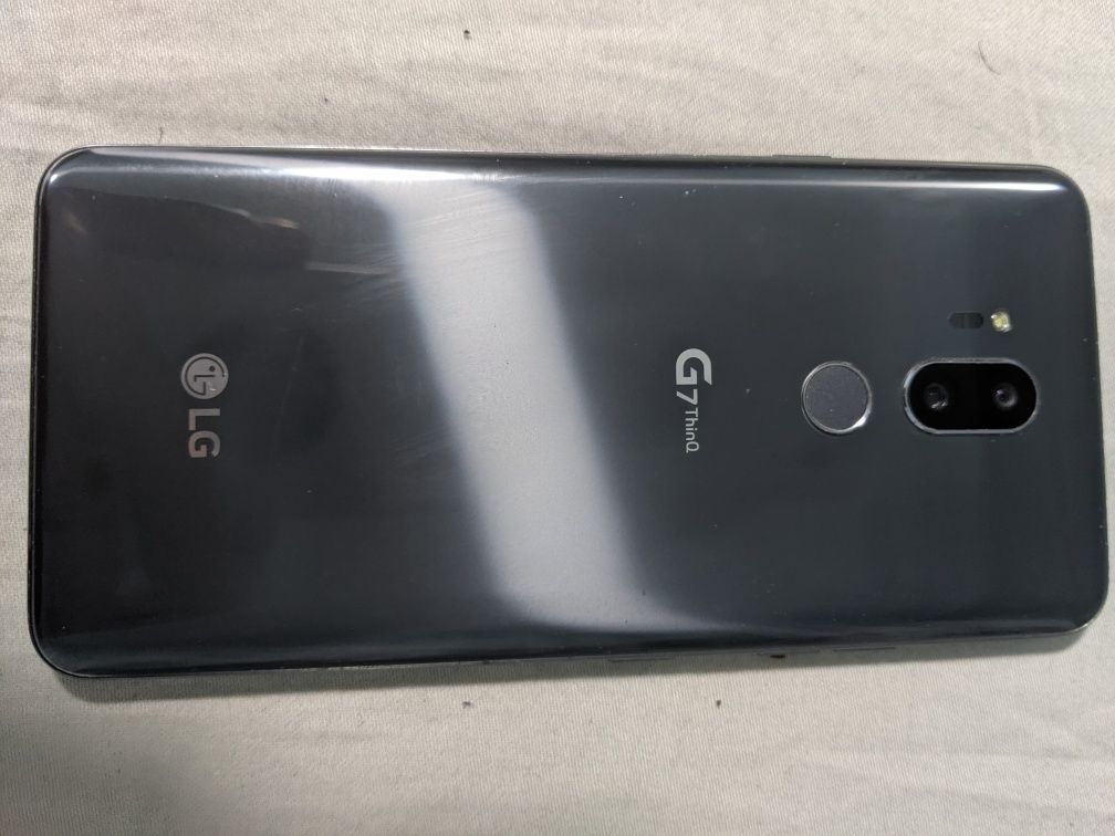 LG G7 Snap 4/64Gb на 1 SIM отличное состояние