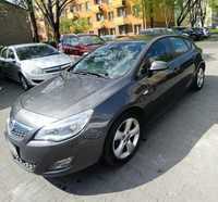 Opel Astra J 2011 1.6