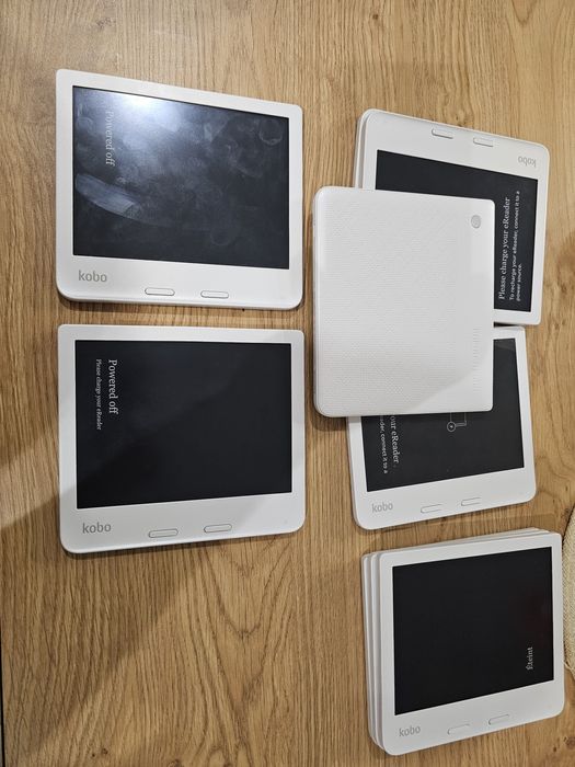 Електронна книга Kobo Libra 2 White  7" E-Ink  32ГБ  Підсвітка  IPX8