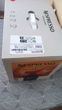Cafetera Nespresso vertudo pop nova