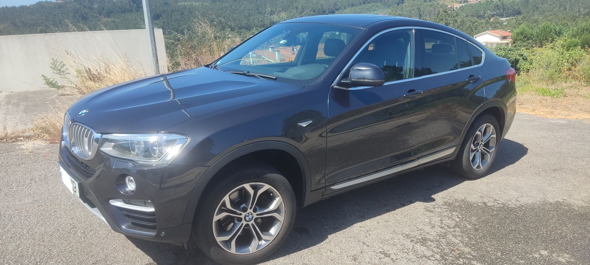 Vendo  carro BMW - X4