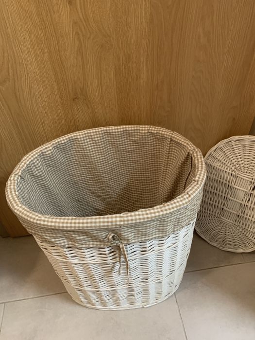 Kosz wiklinowy bielony na pranie, zabawki lub inne rzeczy