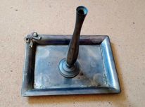 Castiçal vintage em metal com prato suporte