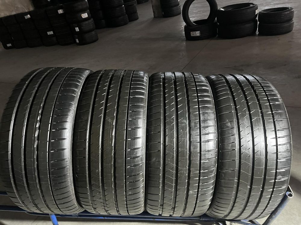285/35/22 R22 Michelin Pilot Sport 4S 4шт нові