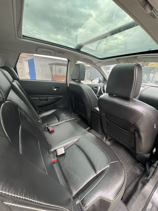 Nissan Qashqai+2 2012