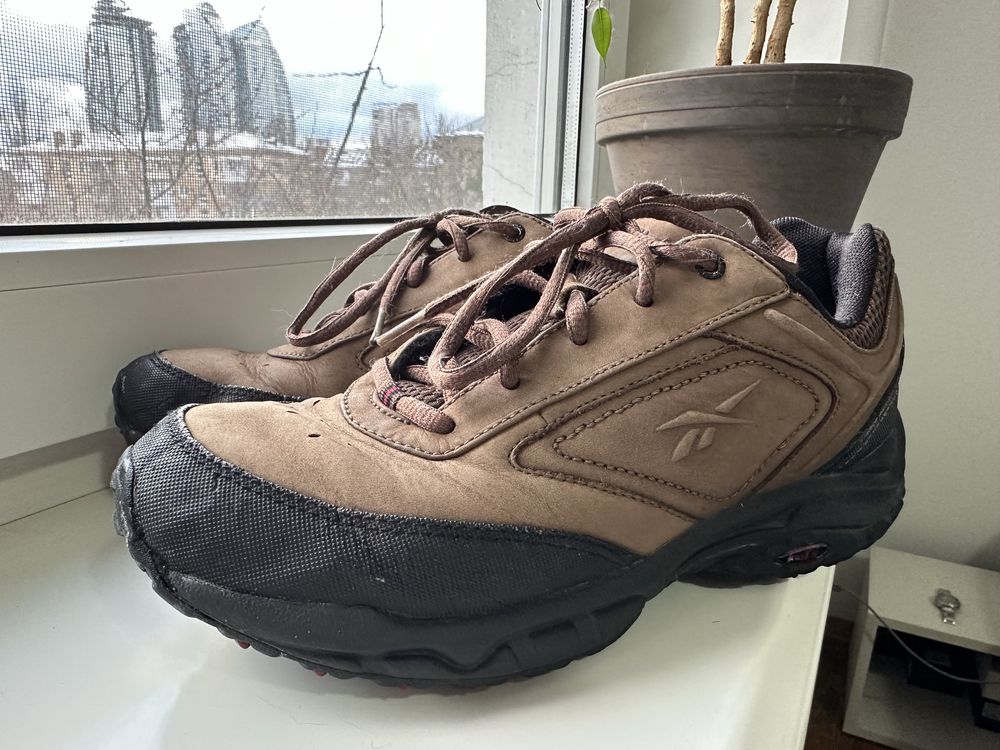Reebok вінтаж 40,5