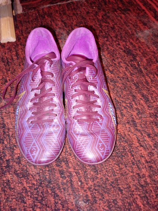 Сороконіжки nike air zoom mercurial tf