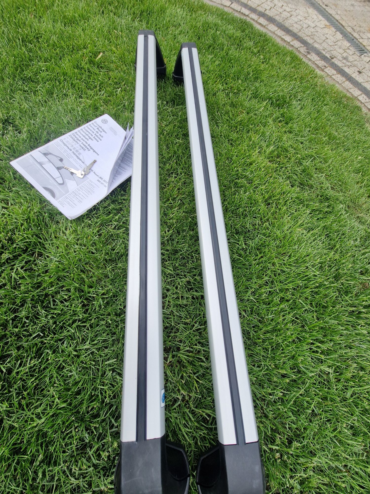 Bagażnik dachowy/poprzeczki/belki passat b8 sedan