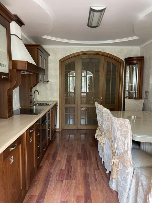 Продам свою квартиру з вишуканим євроремонтом