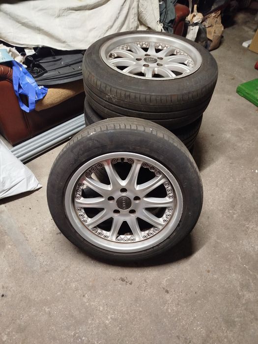 Jantes R17 Audi com pneus 205/55