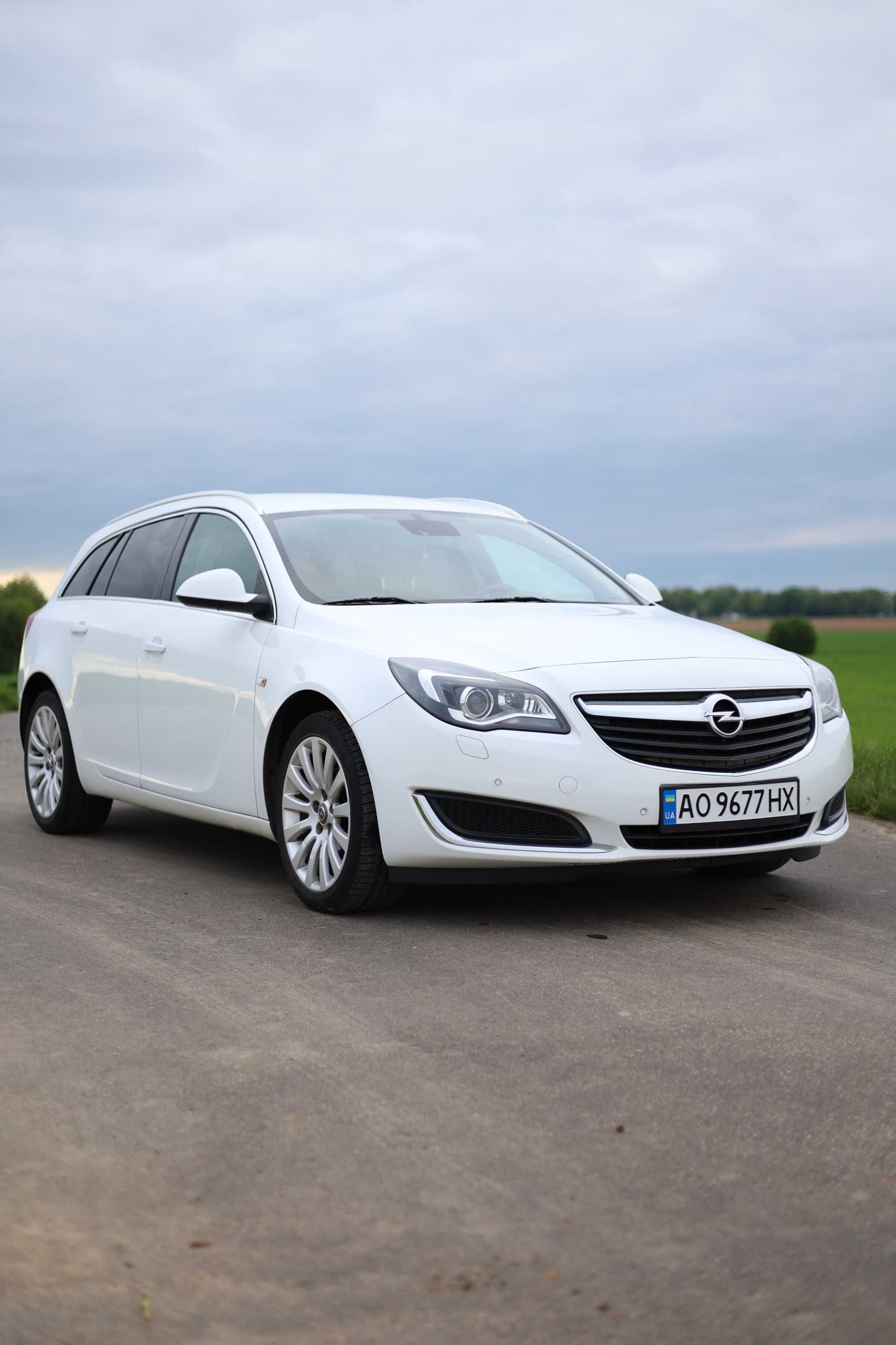 продаю Opel Insignia 1.6 CDTI AT 2016