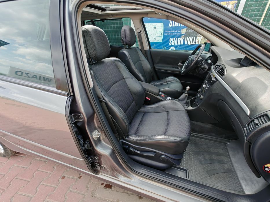 Laguna/Gaz spalanie 7 l gazu bardzo ładna