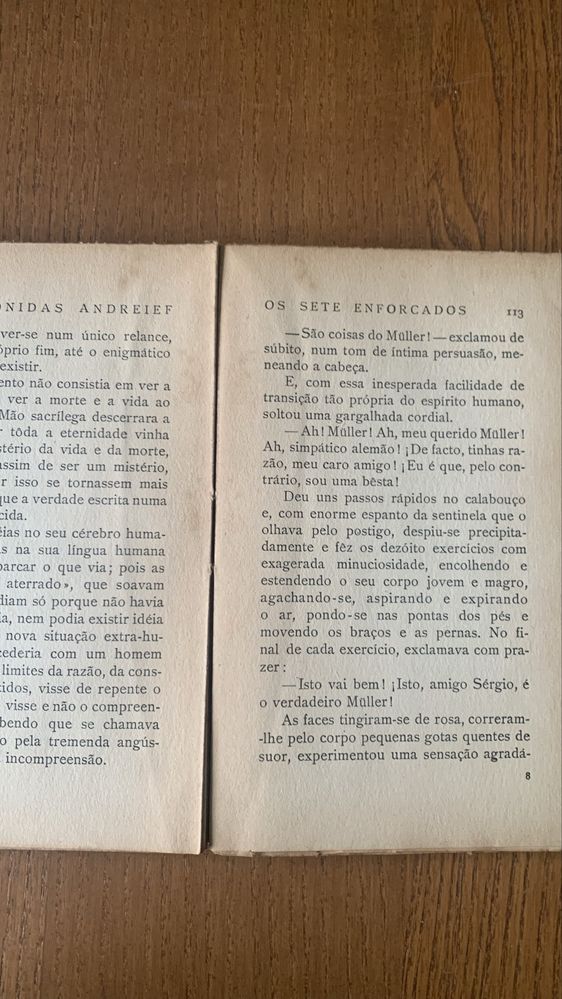 Os sete enforcados