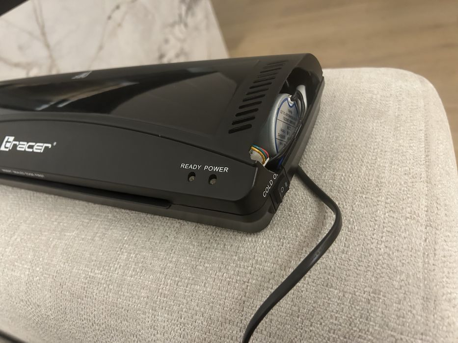 Laminator TRACER TRL-A3 Szerokość laminacji 330 mm, Nagrzewanie 2.5min